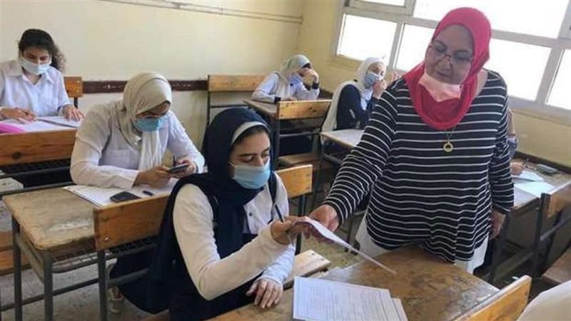 طلاب الصف الثاني