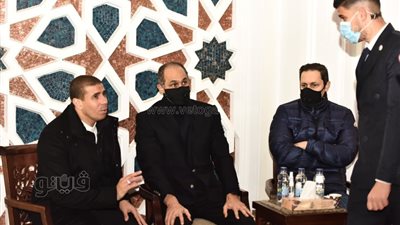 جمال وعلاء مبارك في عزاء والد محمد زيدان | فيديو وصور