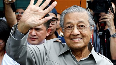 حقيقة وفاة رئيس وزراء ماليزيا مهاتير محمد