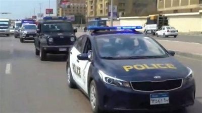 ضبط أجهزة فك شفرات القنوات الفضائية داخل محل بالبساتين