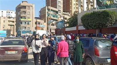 54 ألفا و634 طالبا بالصف الأول الثانوي يؤدون امتحان الكيمياء والجغرافيا في 196 مدرسة بالدقهلية