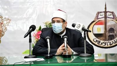 بالأسماء.. وزير الأوقاف يصرف مكافأة 60 ألف جنيه للائمة المتميزين 