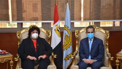 وزيرة الثقافة تبحث مع محافظ الغربية تكثيف النشاط الفكري والفني بالمحافظة 