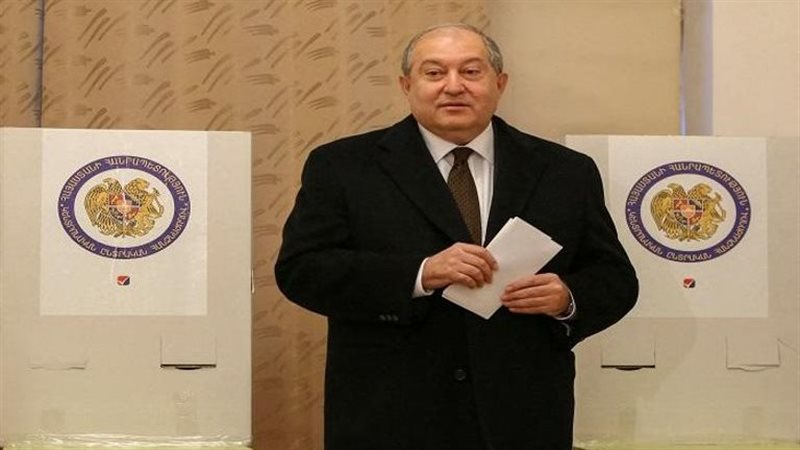 رئيس أرمينيا أرمين