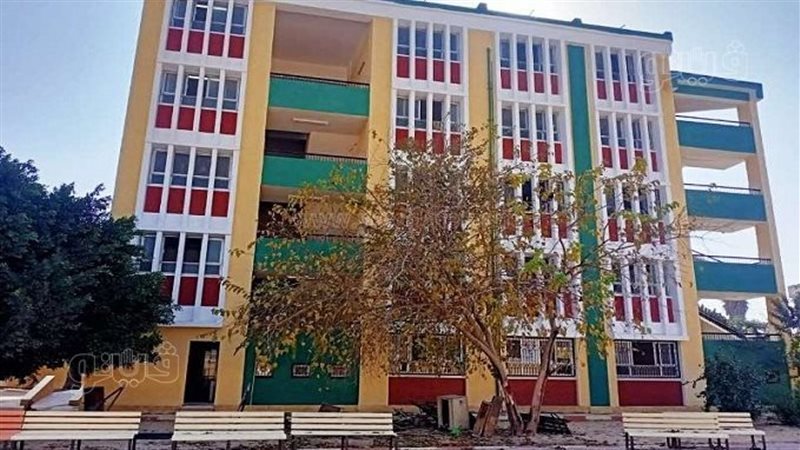 مدارس حياة كريمة