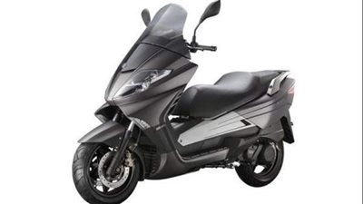 يصل إلى 400 ألف جنيه.. شروط ومميزات قرض الإسكوتر من بنك مصر 2022