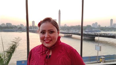 الدكتورة دينا الحديدي تتحدى الفيروسات في المركز القومي للعيون