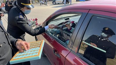 أخبار الحوادث اليوم | مظاهر الاحتفال بعيد الشرطة الـ70 في الشوارع.. وحكاية متوفى على قيد الحياة ببورسعيد