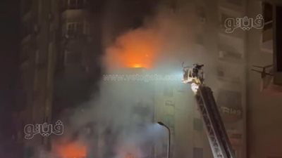 اللقطات الأولى لحريق هائل التهم 8 طوابق و6 محال ملابس بمدينة نصر| فيديو