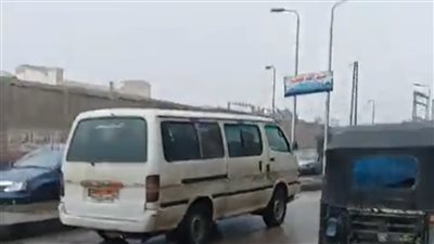 استمرار تساقط الأمطار وطقس شديد البرودة بالقاهرة والجيزة | فيديو