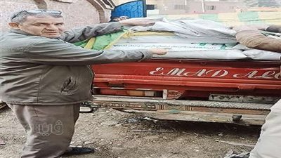  بعد ضبط 2 طن سماد محظور تداوله.. صاحب سيارة يحاول دهس مدير تموين ههيا بالشرقية | صور