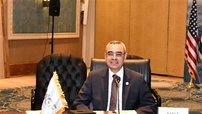 أسامة مبارز يودع ديوان البترول ويتفرغ لمهام أمين عام منتدى غاز شرق المتوسط 