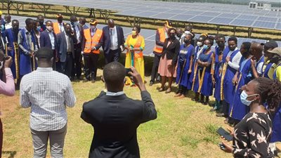 العربية للتصنيع تسلم محطة بوسيا للطاقة الشمسية إلى الحكومة الأوغندية