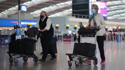 تراجع الطلب على السفر بالطائرة بسبب قيود التصدي لأوميكرون 