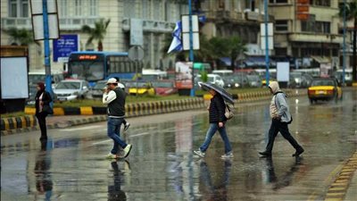  سحب ممطرة ورياح شديدة.. تحذير عاجل من الأرصاد لهذه المدن 