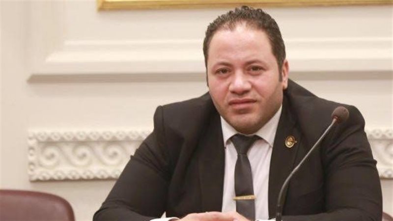 مصطفى سالمان عضو