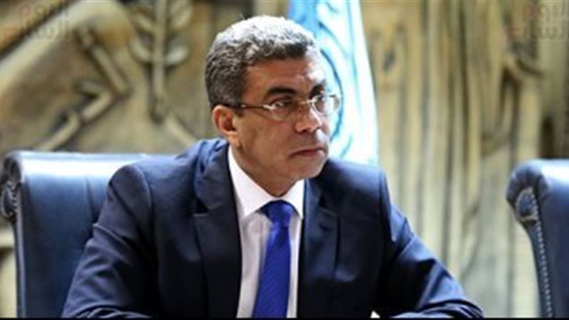 الكاتب الصحفي ياسر