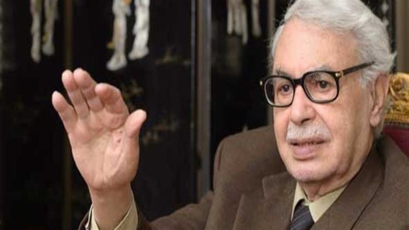 الكاتب الصحفي سامي