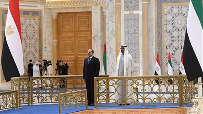  بسام راضي: الرئيس يشارك في جلسة مباحثات رباعية في قصر الوطن بأبوظبي.. تم التباحث بشأن تطورات القضايا الإقليمية وتعزيز التنسيق والتعاون لدفع آليات العمل العربي المشترك في مواجهة التحديات الراهنة