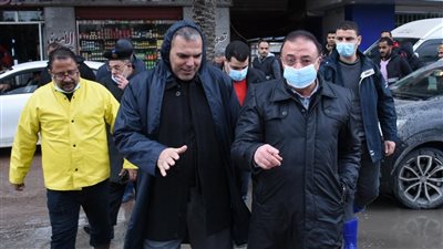 محافظ الإسكندرية يتابع أعمال رفع وتصريف مياه الأمطار بالعجمي |صور 