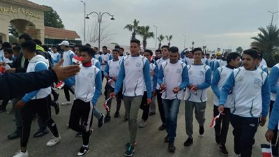 بمشاركة 500 شاب وفتاة.. انطلاق ماراثون 