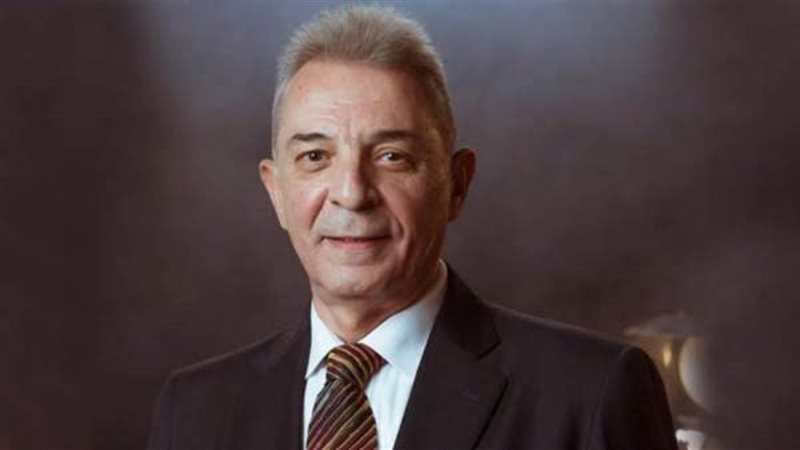 الفنان محمود حميدة