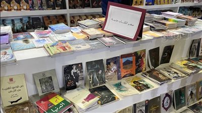 بجنيه واحد.. قسم خاص لأرخص الكتب والروايات بمعرض القاهرة للكتاب | صور