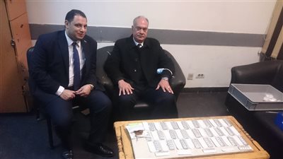 ضبط راكب حاول تهريب أقراص مخدرة بمطار القاهرة