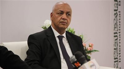 مصطفى بكري: المصريون لن يسمحوا للمتآمرين بطمس هوية الوطن|صور