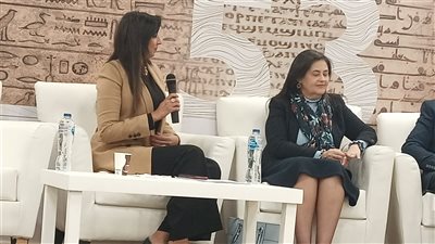 عميد إعلام القاهرة: القراءة والمعرفة تدعم الهوية المصرية|صور