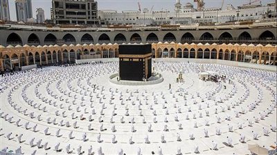 للقادمين من الخارج.. إجراءات سعودية جديدة لتأشيرات العمرة 