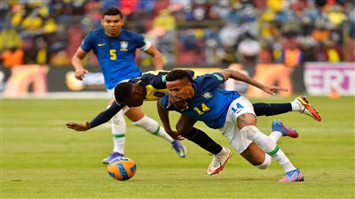 في مباراة غريبة.. تعادل مثير بين الإكوادور والبرازيل بتصفيات كأس العالم | فيديو
