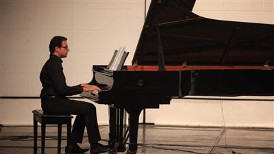 حفل ريسيتال بيانو للفنان أمير عوض بأوبرا الإسكندرية