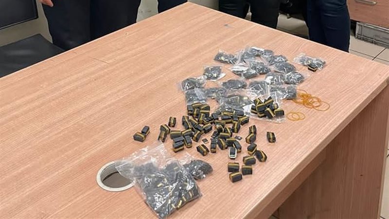 المضبوطات بحوزة رجال