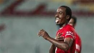 اخبار الأهلى | الإصابة تبعد بيرسى تاو عن مواجهة البنك