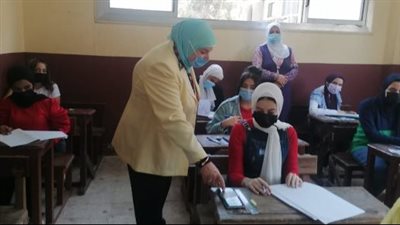 114 ألفا و950 طالبا وطالبة يؤدون اليوم امتحانات الشهادة الاعدادية بالقليوبية 