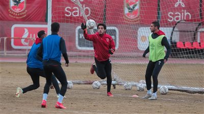 الأهلي يختتم استعداداته لمباراة البنك الأهلي بكأس الرابطة