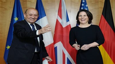 وزير خارجية فرنسا ونظيرته الألمانية في زيارة لأوكرانيا الشهر المقبل