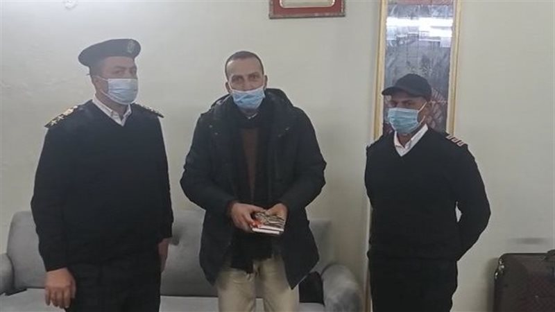 إعادة أموال مواطن
