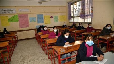 المدارس تبدأ في إعلان نتائج الترم الأول.. وهذه حقيقة إلغاء الفصل الدراسي الثاني