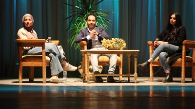 مناقشة قضايا المرأة بنادي سينما أوبرا الإسكندرية | صور 