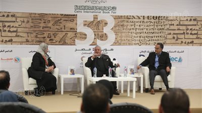 زاهي حواس: الأخطاء التاريخية في الدراما 