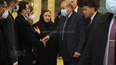 وزير التموين وفردوس عبدالحميد في عزاء ياسر رزق| صور 