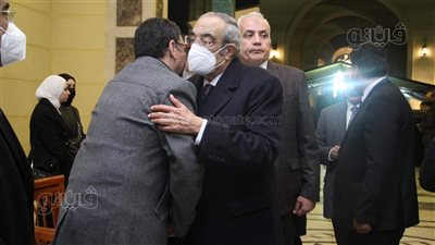 إبراهيم محلب وزكريا عزمي في عزاء ياسر رزق | صور