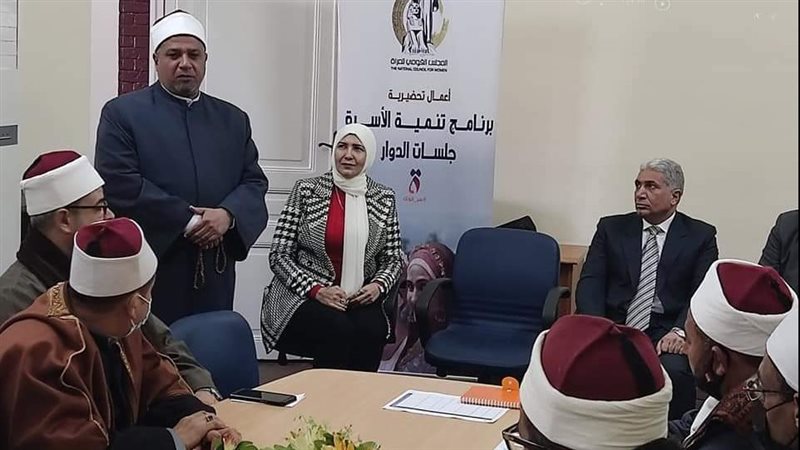 جانب من الندوة 