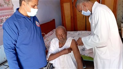 الصحة: تطعيم ذوي الاحتياجات الخاصة بلقاح كورونا في منازلهم 