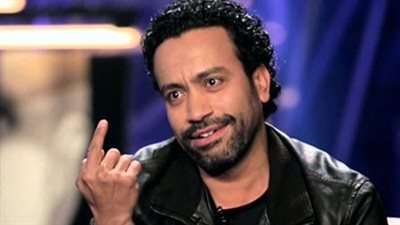 سامح حسين: هناك تصرفات تجعل الرجل 