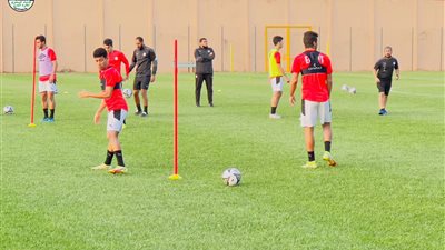 المنتخب يتدرب على فترتين استعدادا للكاميرون | صور
