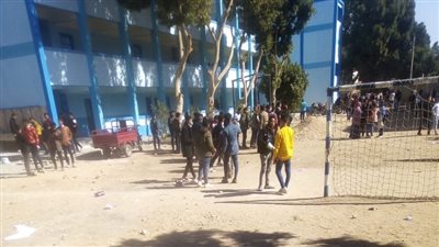 «الأسئلة حلوة».. شاهد رأي طلاب الشهادة الإعدادية بأسيوط عن امتحان الدراسات