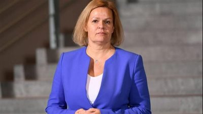 بعد يوم من مقتل ضابطين.. الشرطة الألمانية تحاصر مسلحا بمدرسة في هامبورج